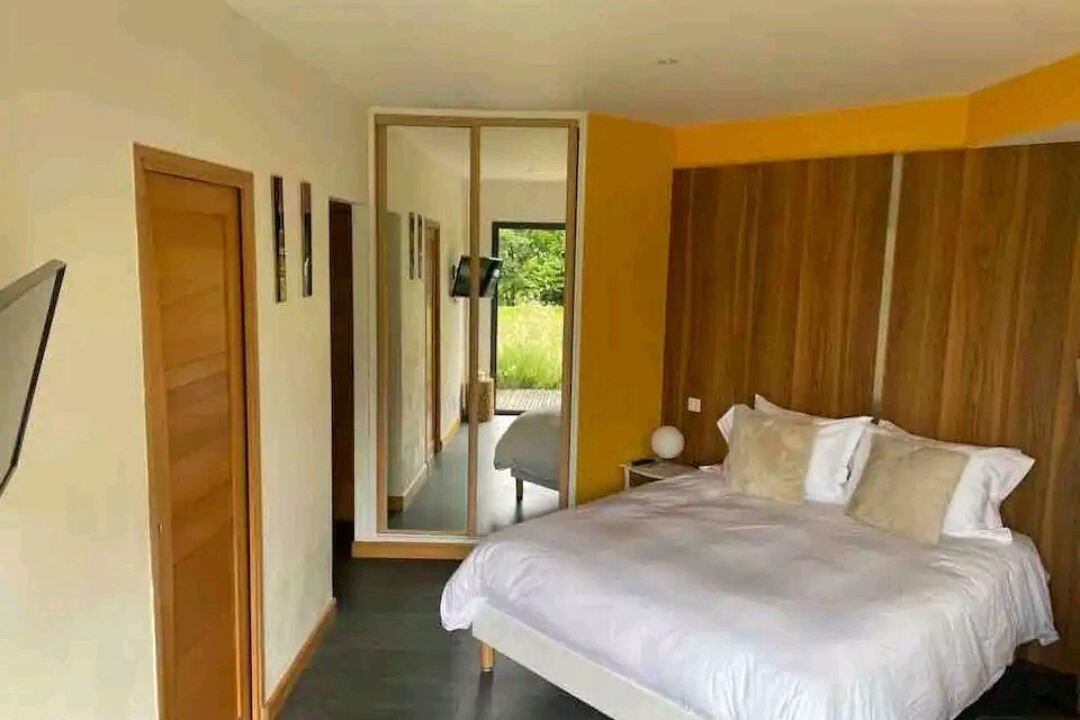 Photo of Bedroom in Solesmes