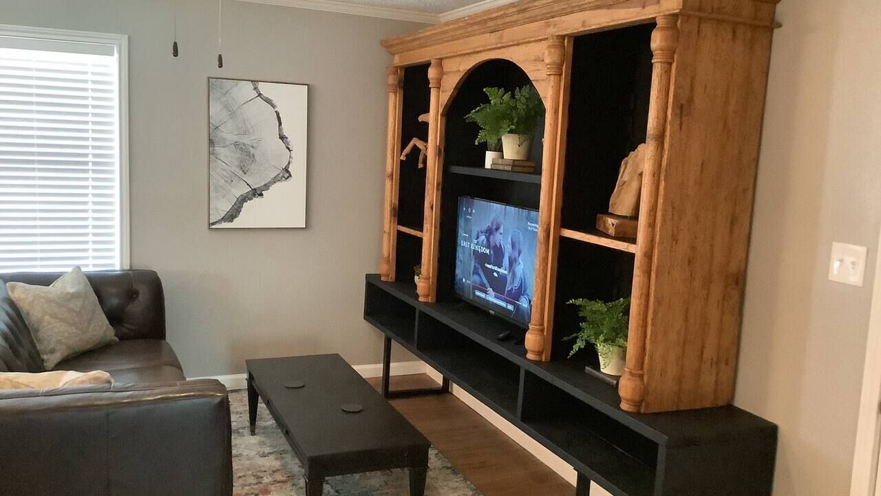Photo of Livingroom in College Station