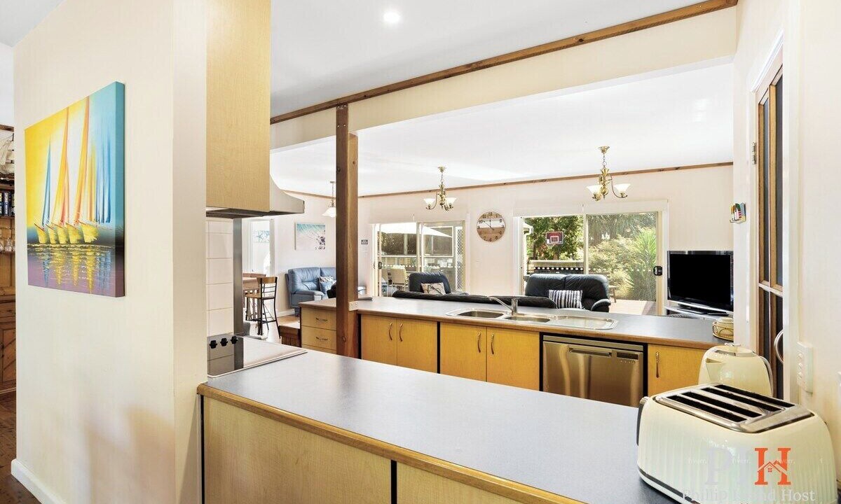 Photo of Others in Silverleaves