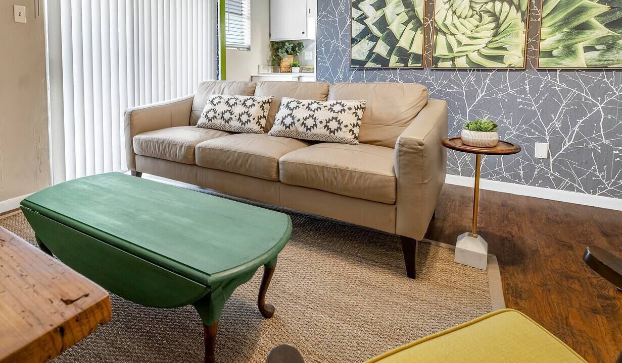 Photo of Livingroom in College Station