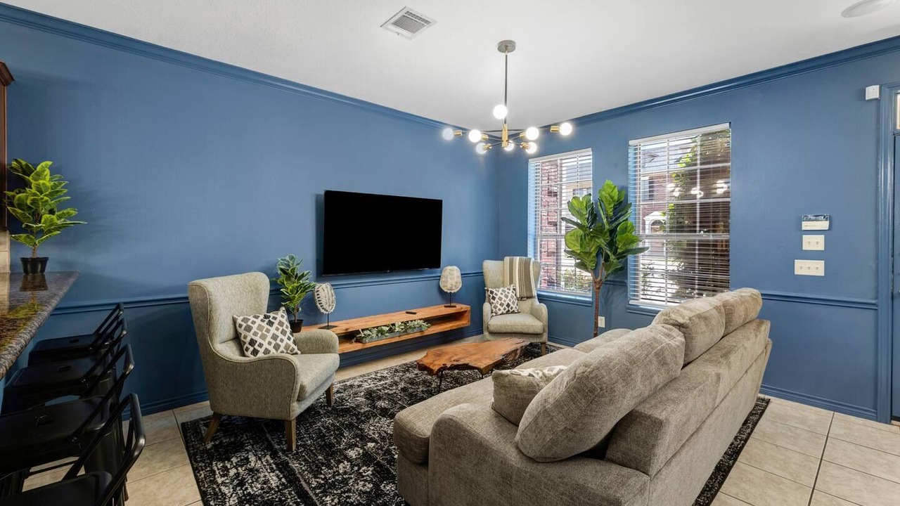 Photo of Livingroom in College Station