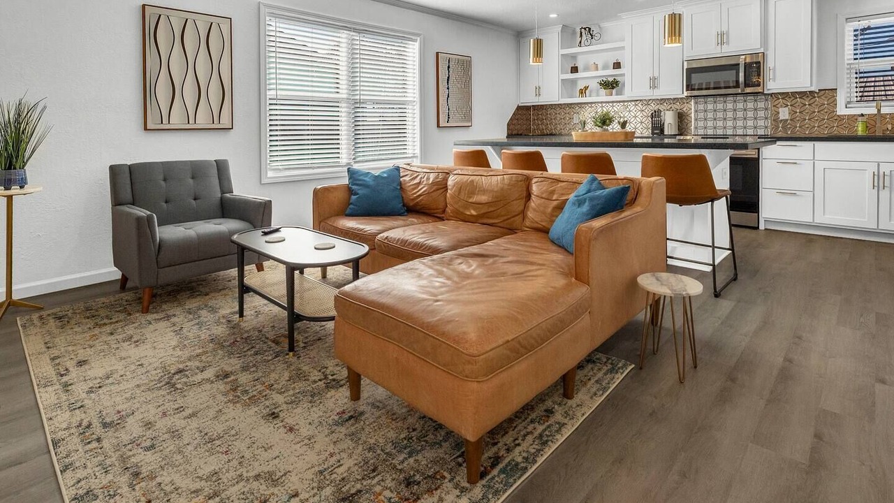 Photo of Livingroom in College Station