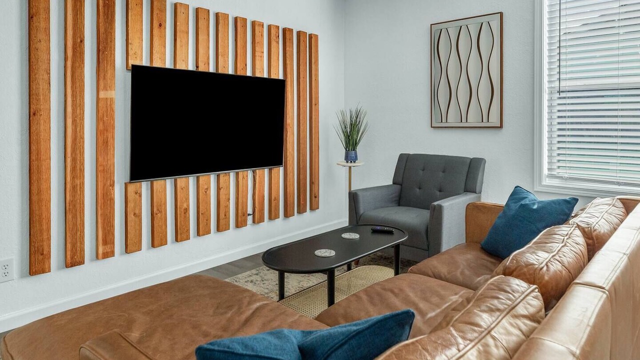 Photo of Livingroom in College Station