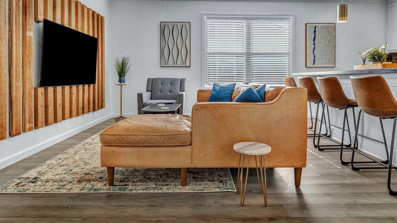 Photo of Livingroom in College Station