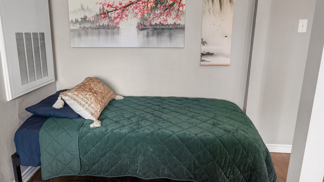 Photo of Bedroom in College Station