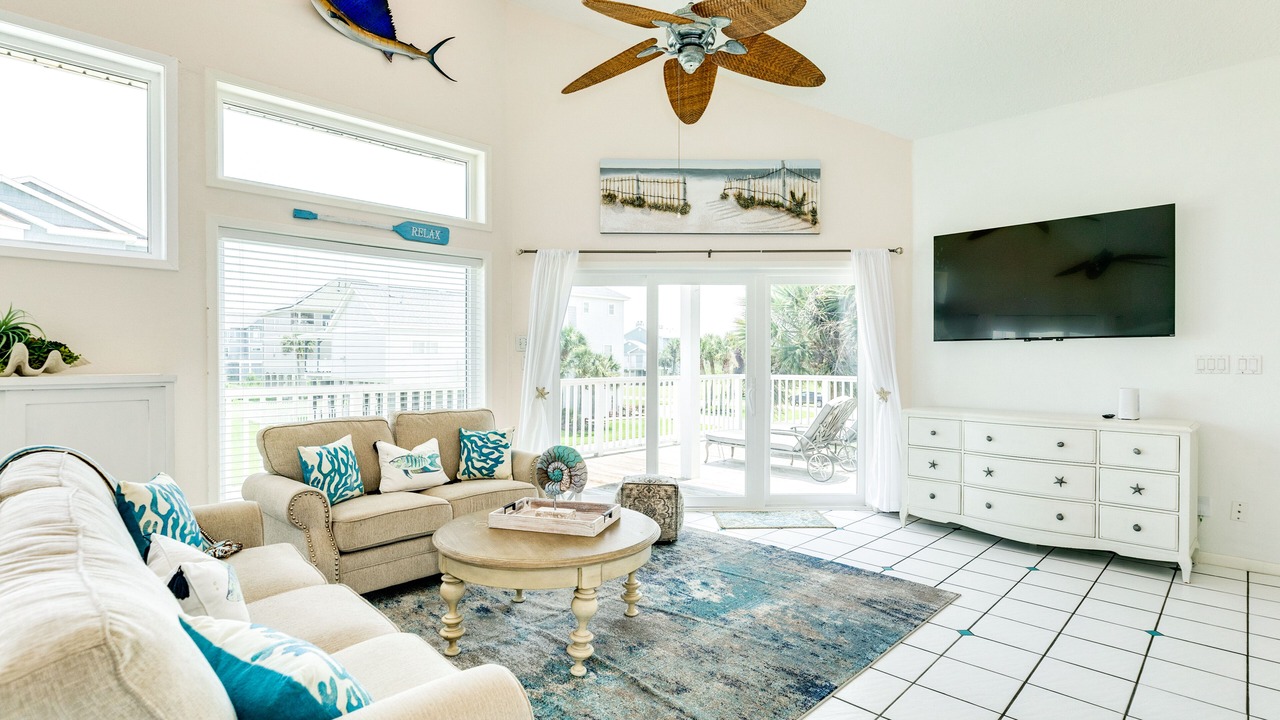 Photo of Bedroom in Pirates Beach West
