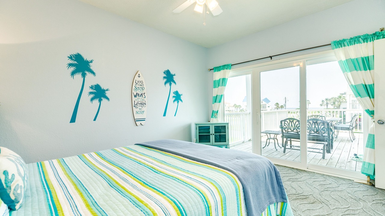 Photo of Others in Pirates Beach West