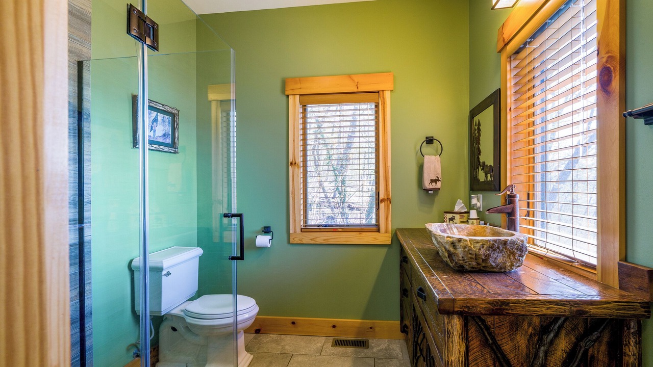 Photo of Bathroom in Burdett