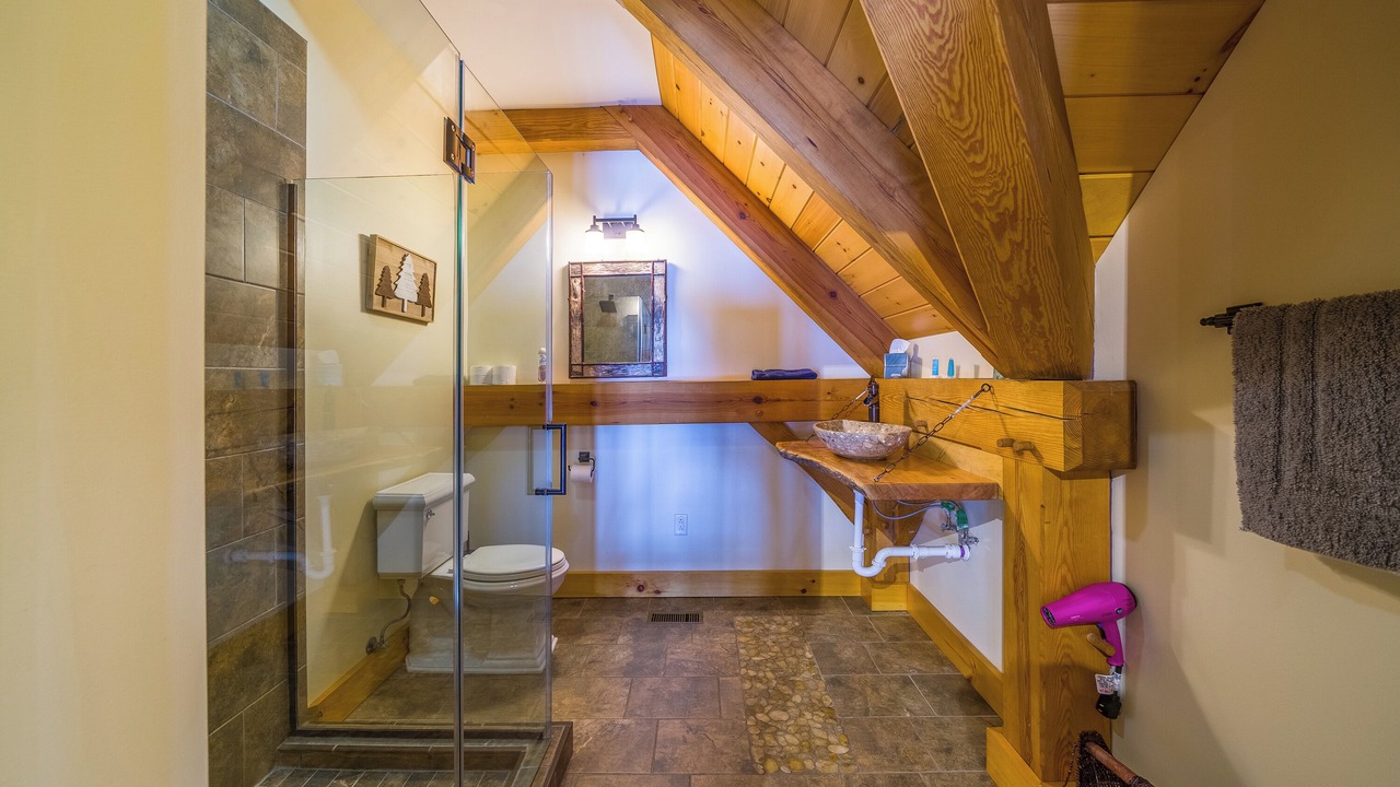 Photo of Bathroom in Burdett