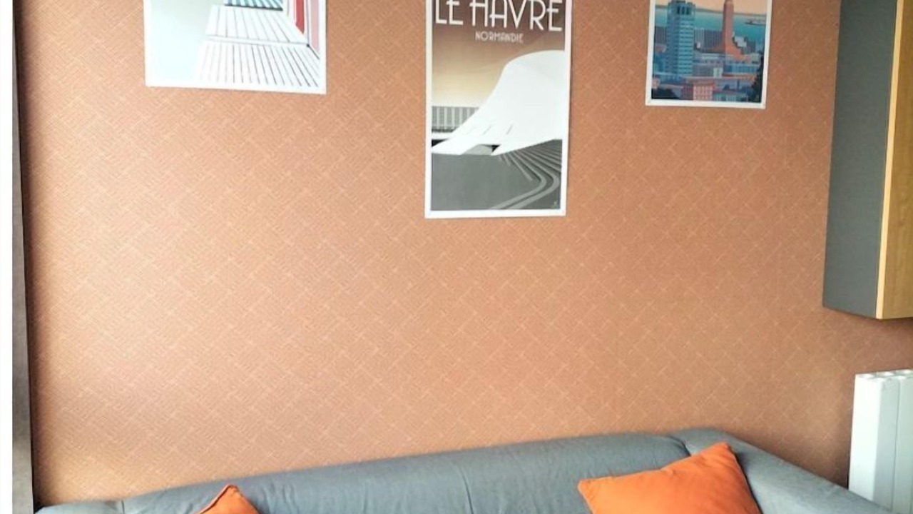 Photo of Livingroom in Sainte Marie - Saint Leon