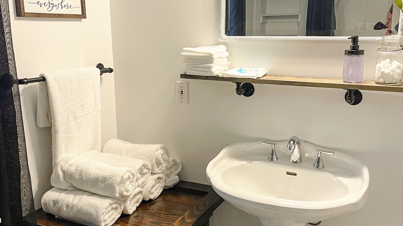 Photo of Bathroom in Strasburg