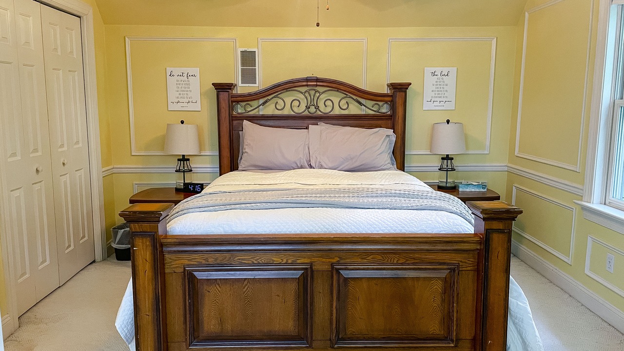 Photo of Others in Strasburg