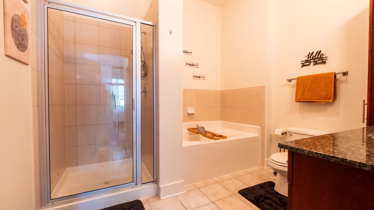 Photo of Bathroom in Lindbergh