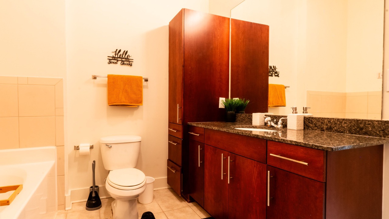 Photo of Bathroom in Lindbergh