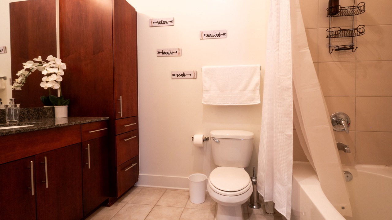 Photo of Bathroom in Lindbergh