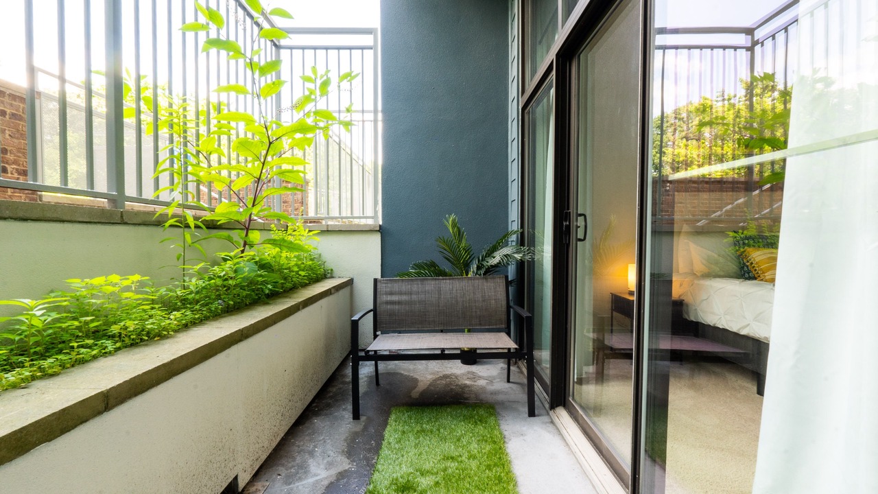Photo of Patio Balcony in Lindbergh