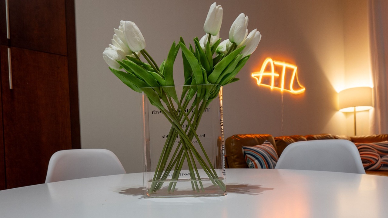 Photo of Others in Lindbergh