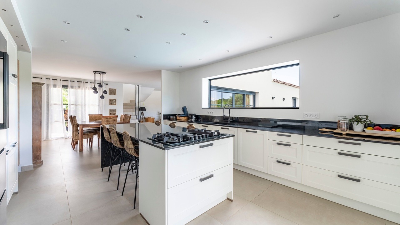 Photo of Kitchen in Saint-Andre-d'Olerargues