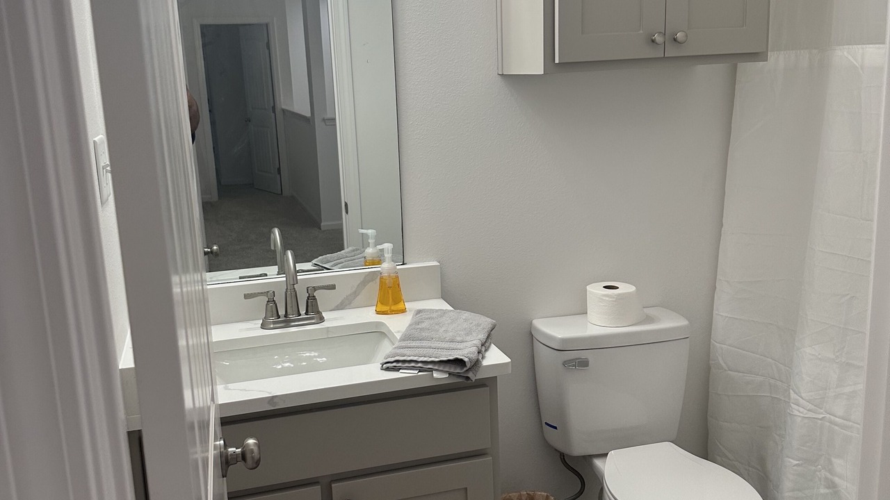 Photo of Bathroom in Carlyss