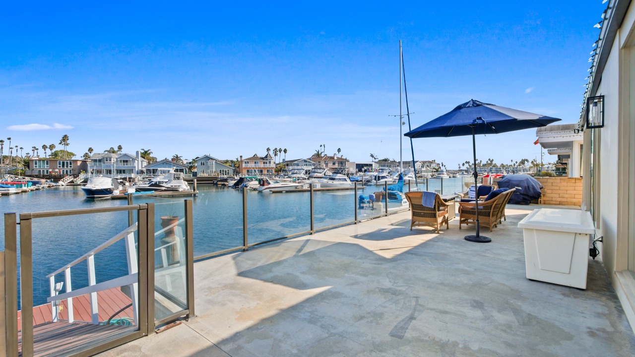 Photo of Patio Balcony in Huntington Harbour