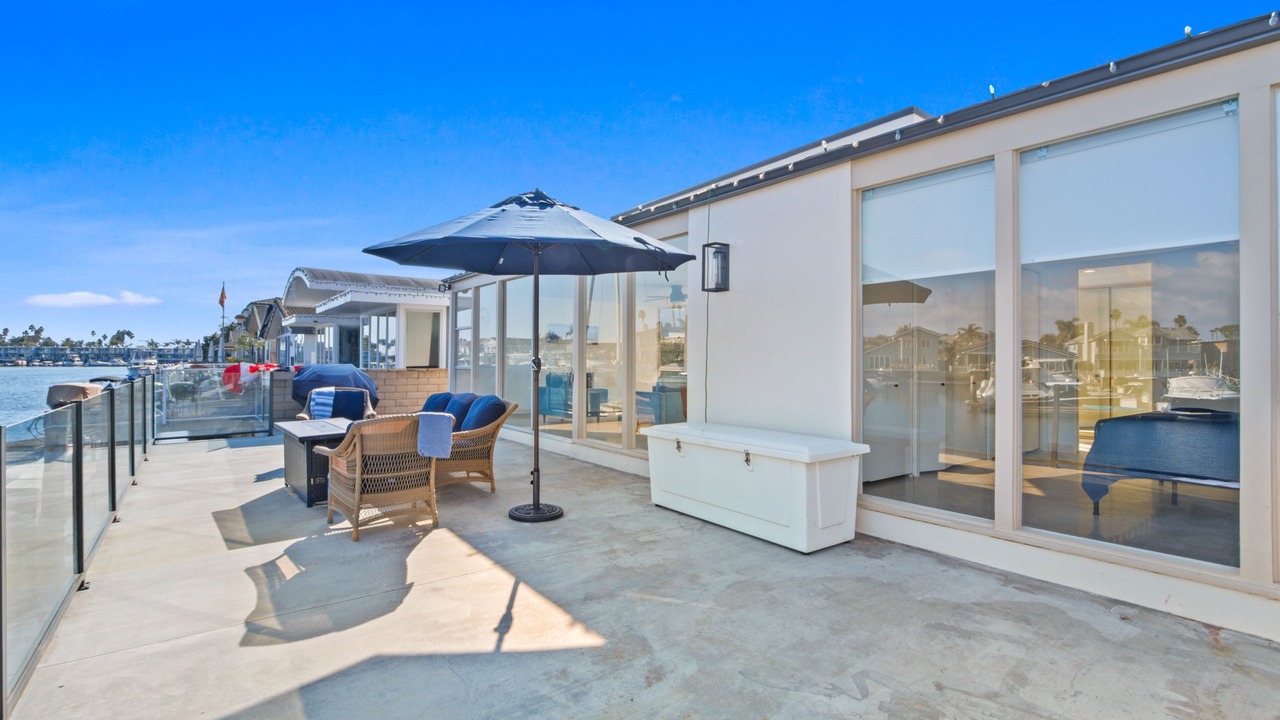 Photo of Patio Balcony in Huntington Harbour