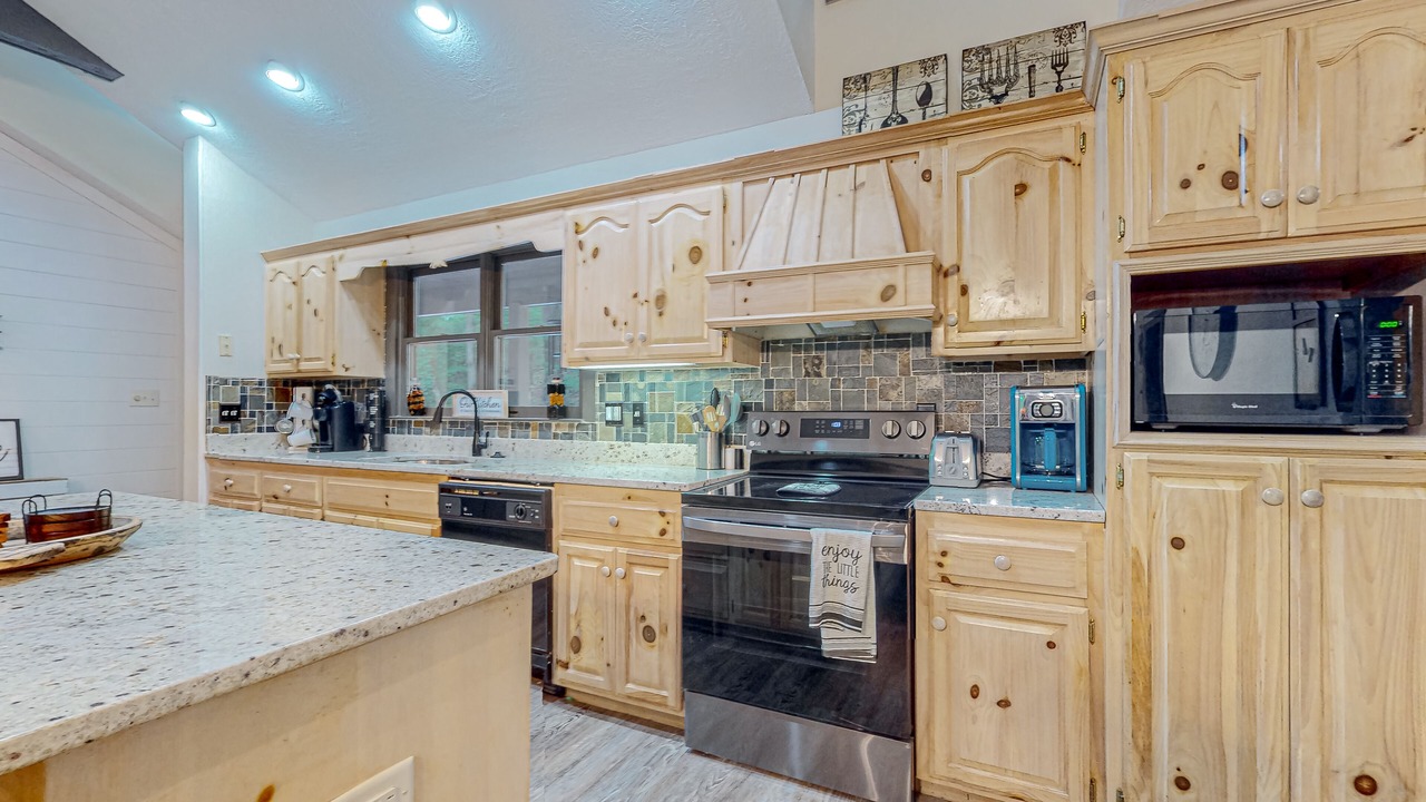 Photo of Kitchen in Young Harris