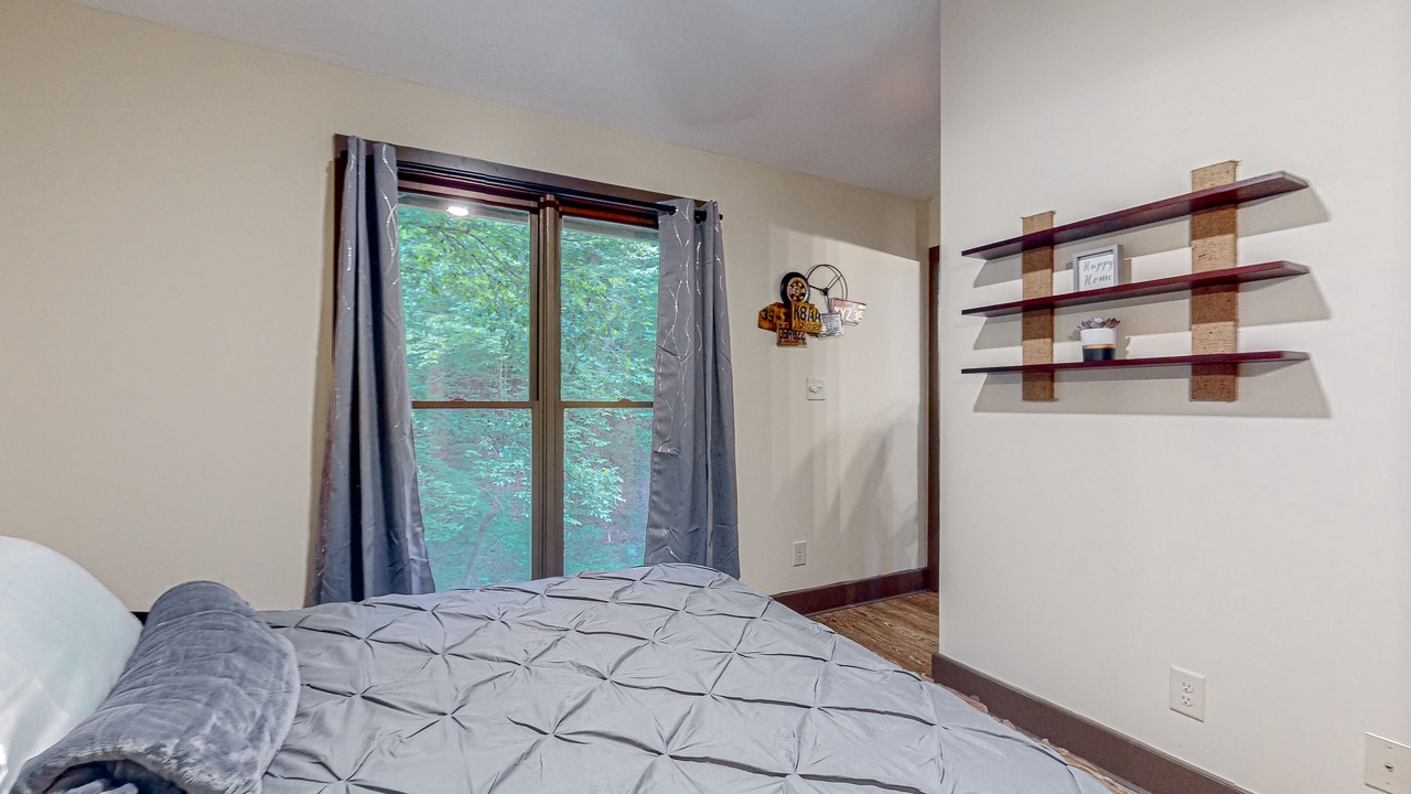 Photo of Bedroom in Young Harris