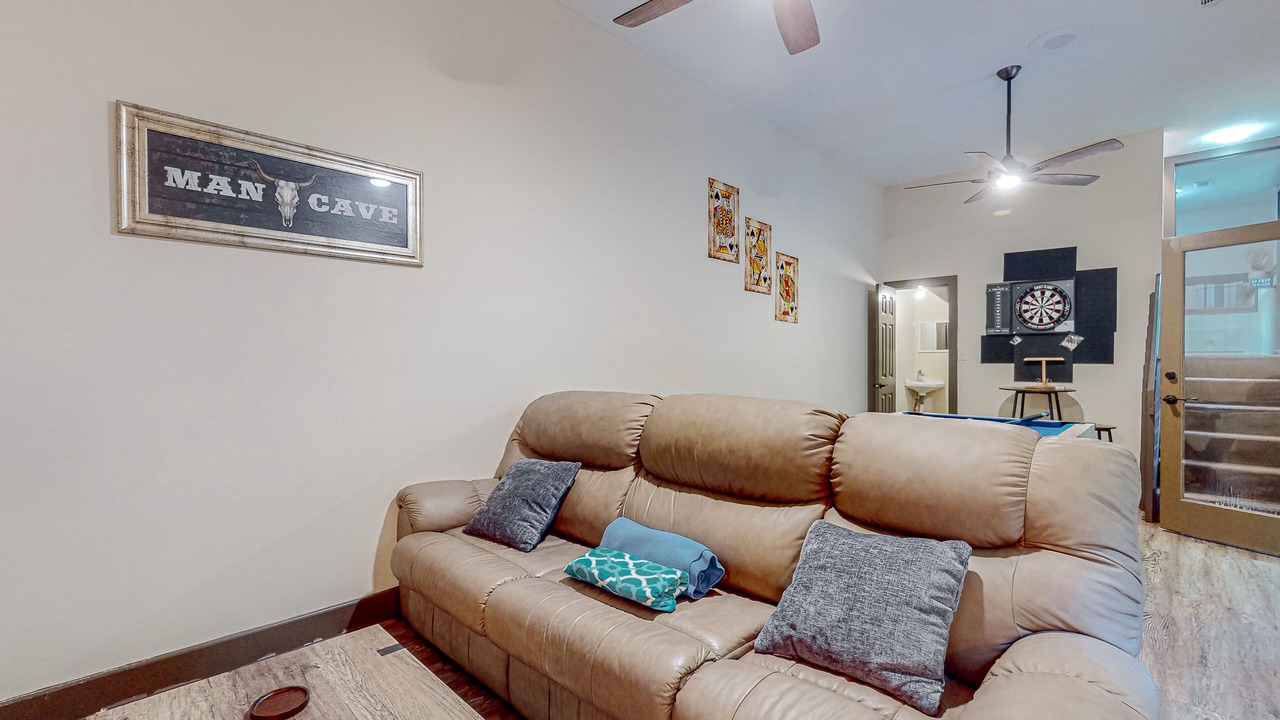 Photo of Livingroom in Young Harris