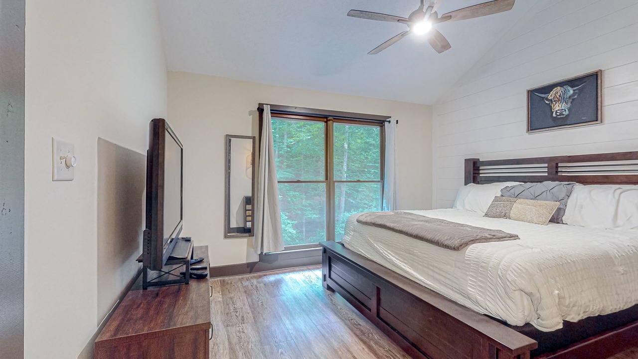 Photo of Bedroom in Young Harris