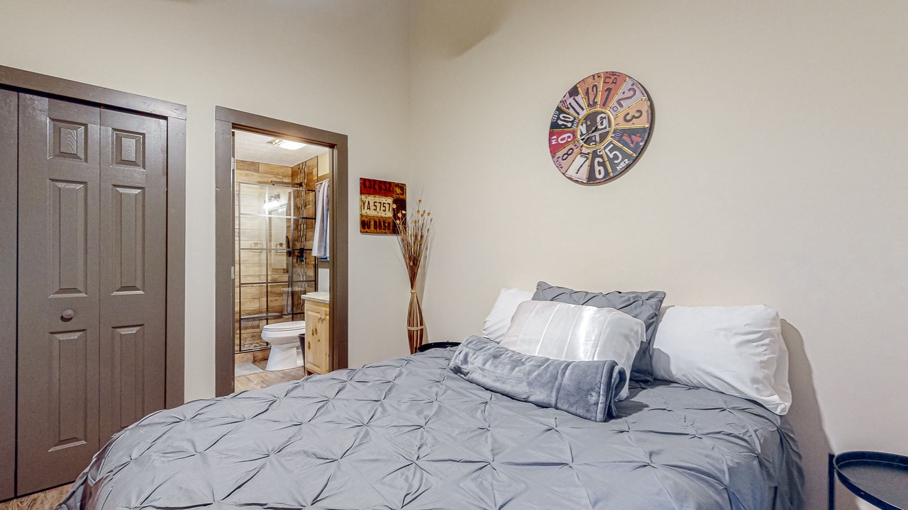 Photo of Bedroom in Young Harris