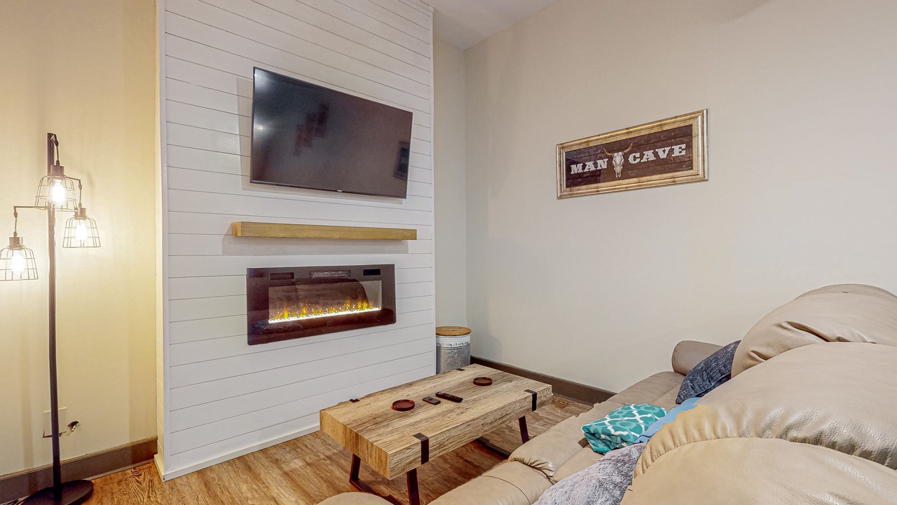 Photo of Livingroom in Young Harris