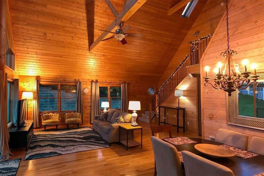 Photo of Livingroom in Gold Beach