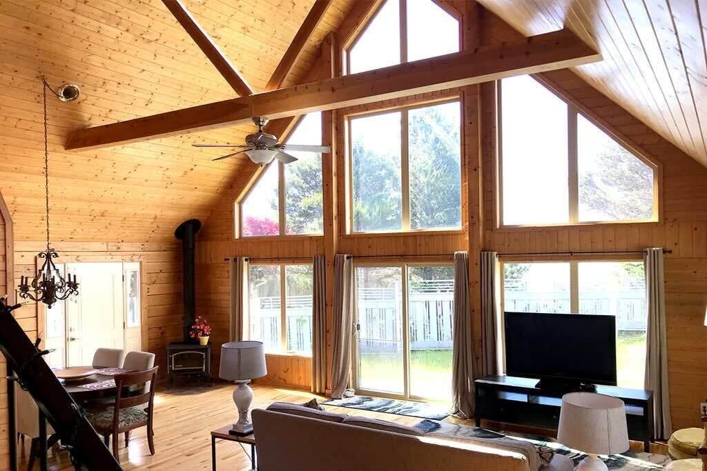 Photo of Livingroom in Gold Beach