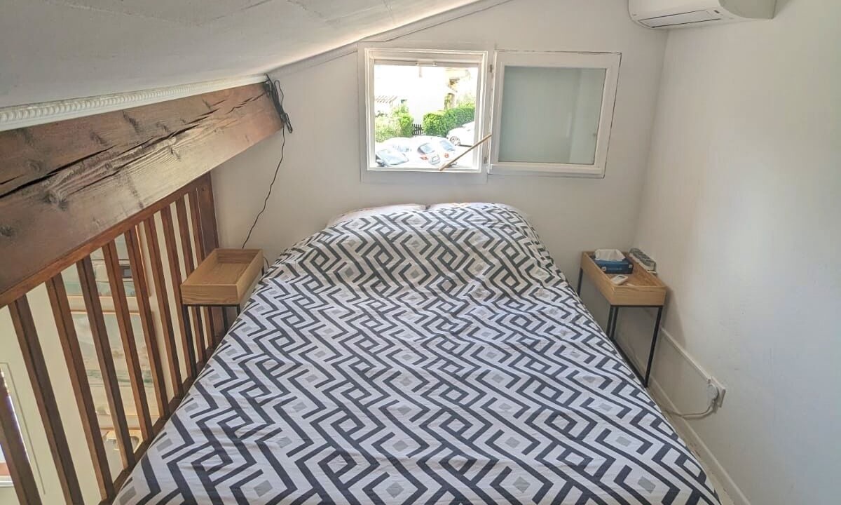 Photo of Bedroom in Auribeau-sur-Siagne