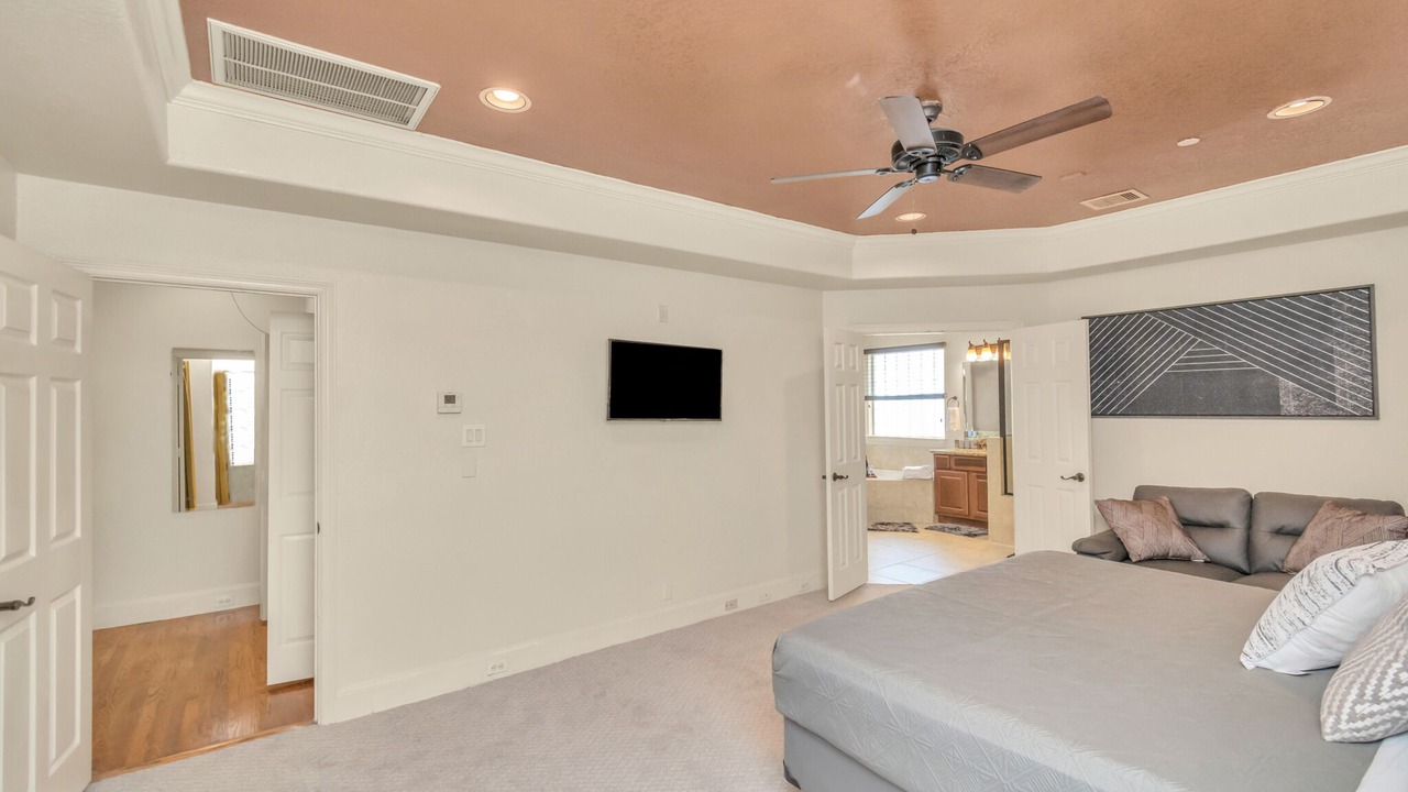 Photo of Bedroom in Woodlake - Briar Meadow