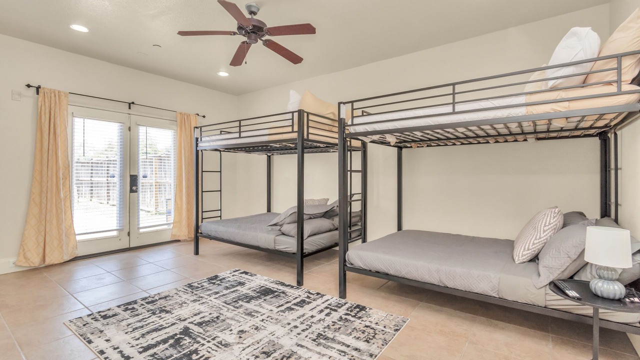 Photo of Bedroom in Woodlake - Briar Meadow