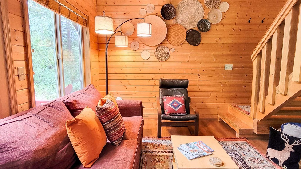 Photo of Livingroom in Mazama