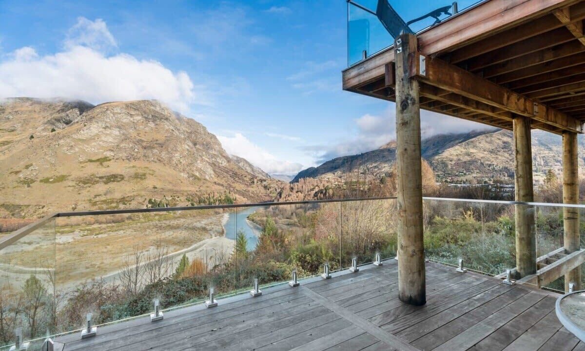 Photo of Patio Balcony in Arthur's Point