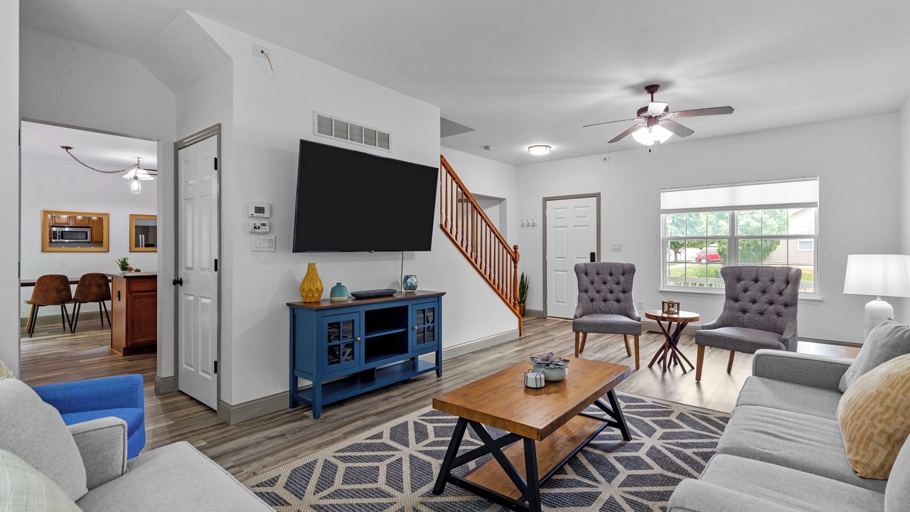 Photo of Livingroom in O'Fallon