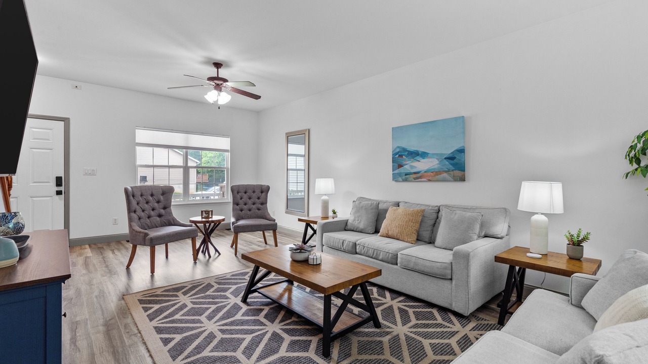 Photo of Livingroom in O'Fallon