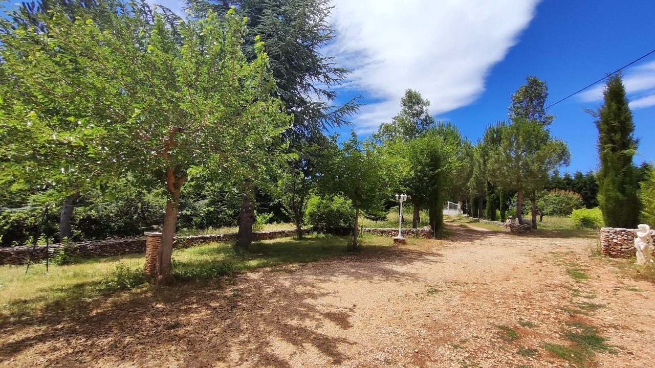 Photo of Outdoor in Simiane-la-Rotonde