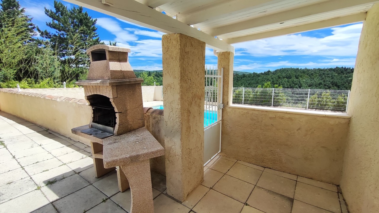 Photo of Patio Balcony in Simiane-la-Rotonde