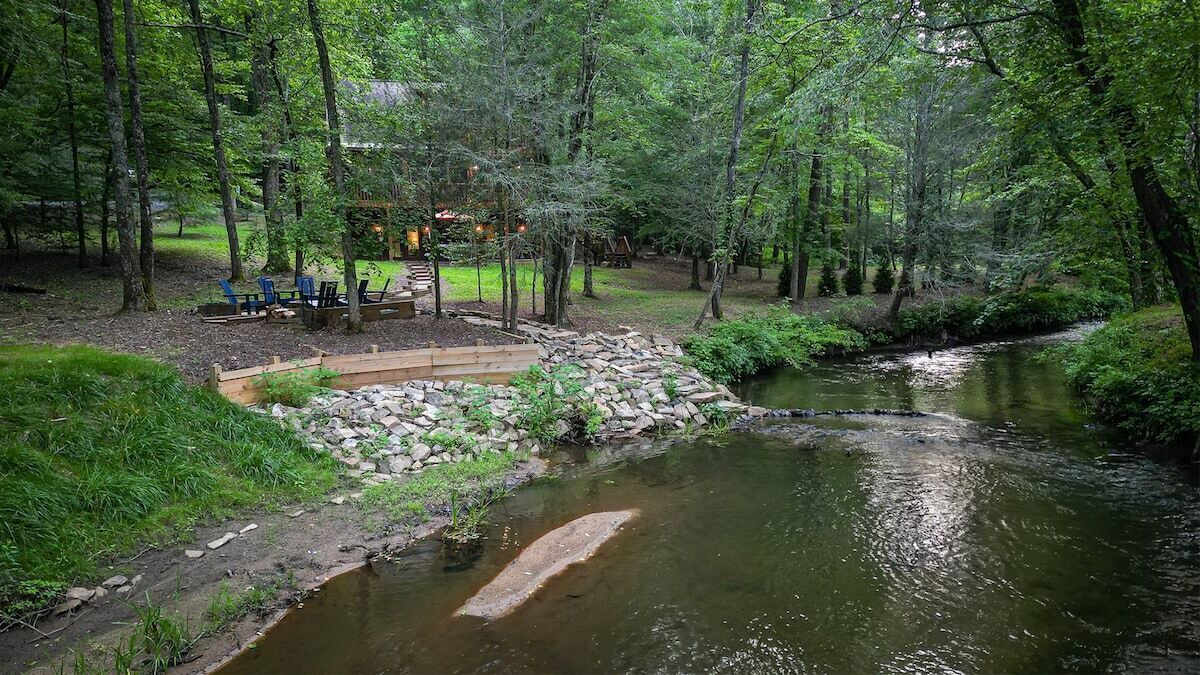 Photo of Others in Cashes Valley