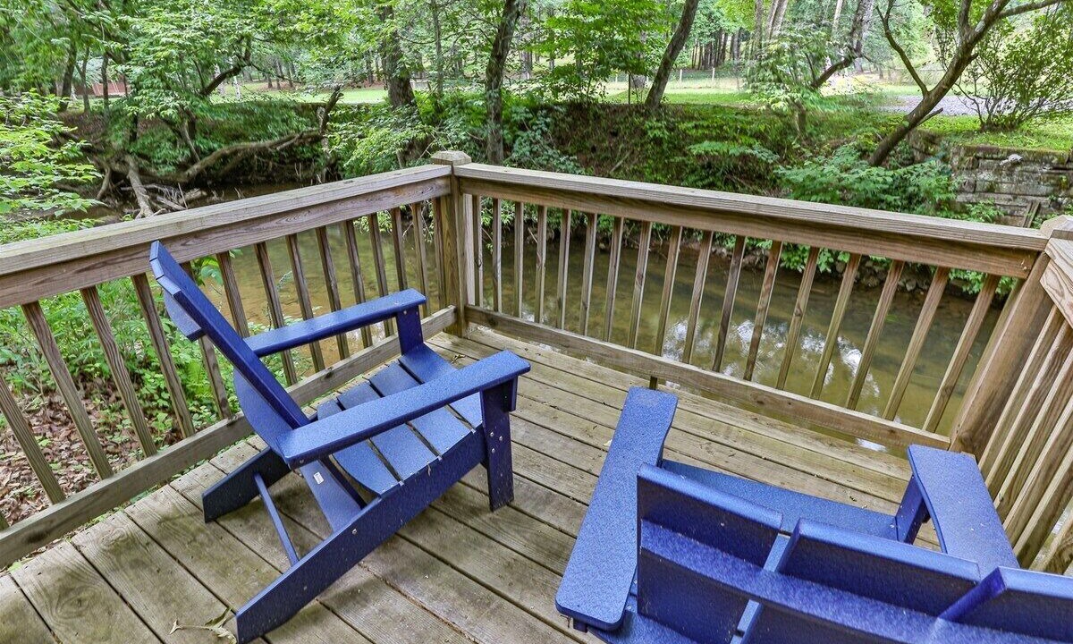 Photo of Outdoor in Cashes Valley