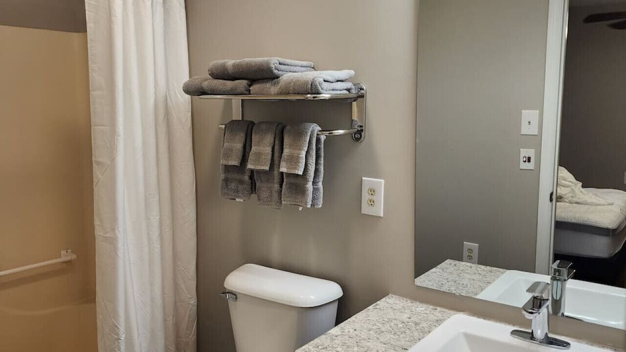 Photo of Bathroom in Midway
