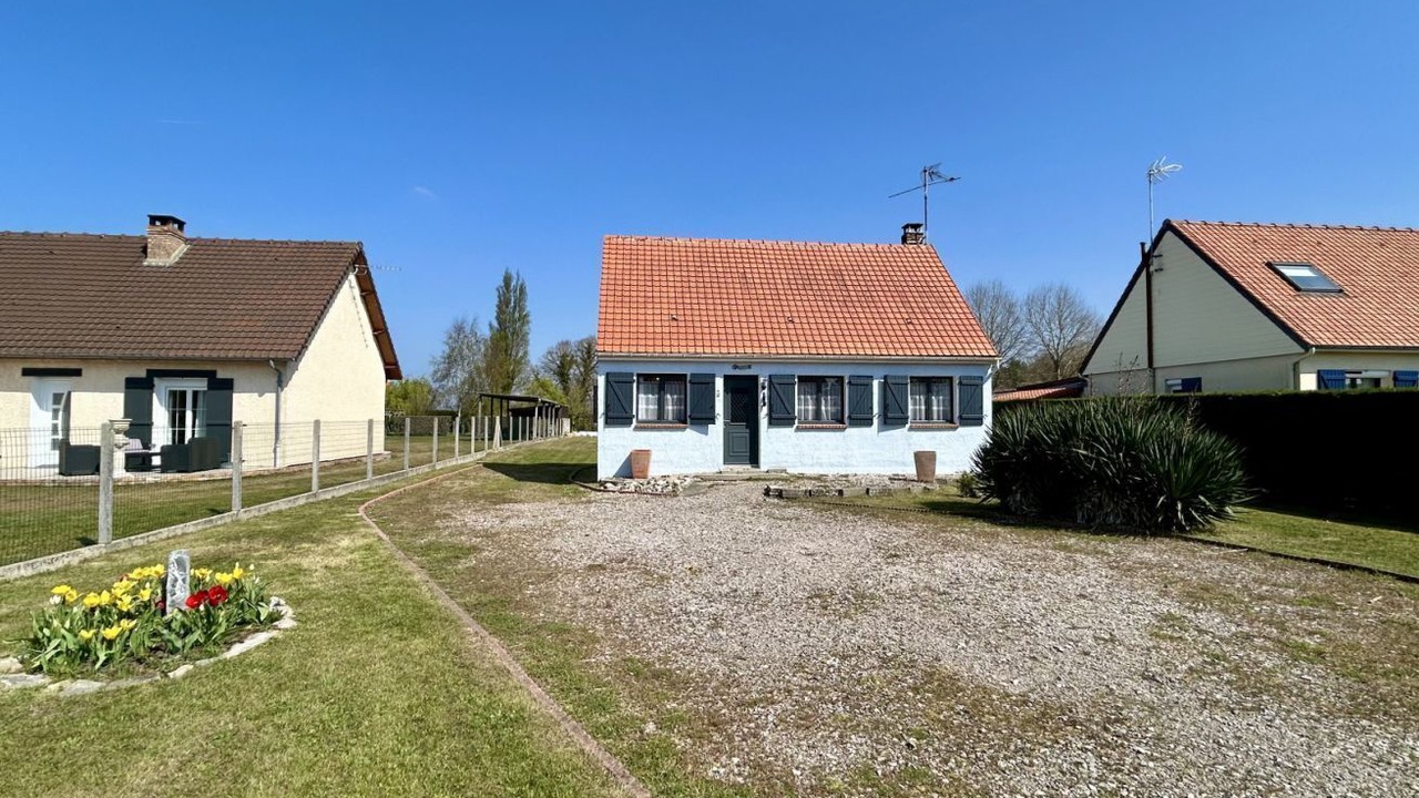 Photo of Outdoor in Saint-Quentin-en-Tourmont