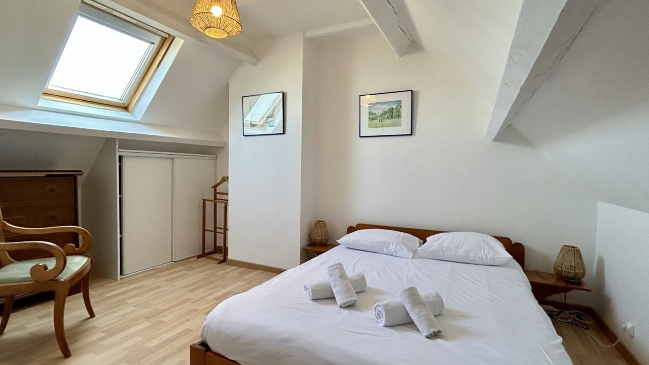 Photo of Bedroom in Saint-Quentin-en-Tourmont