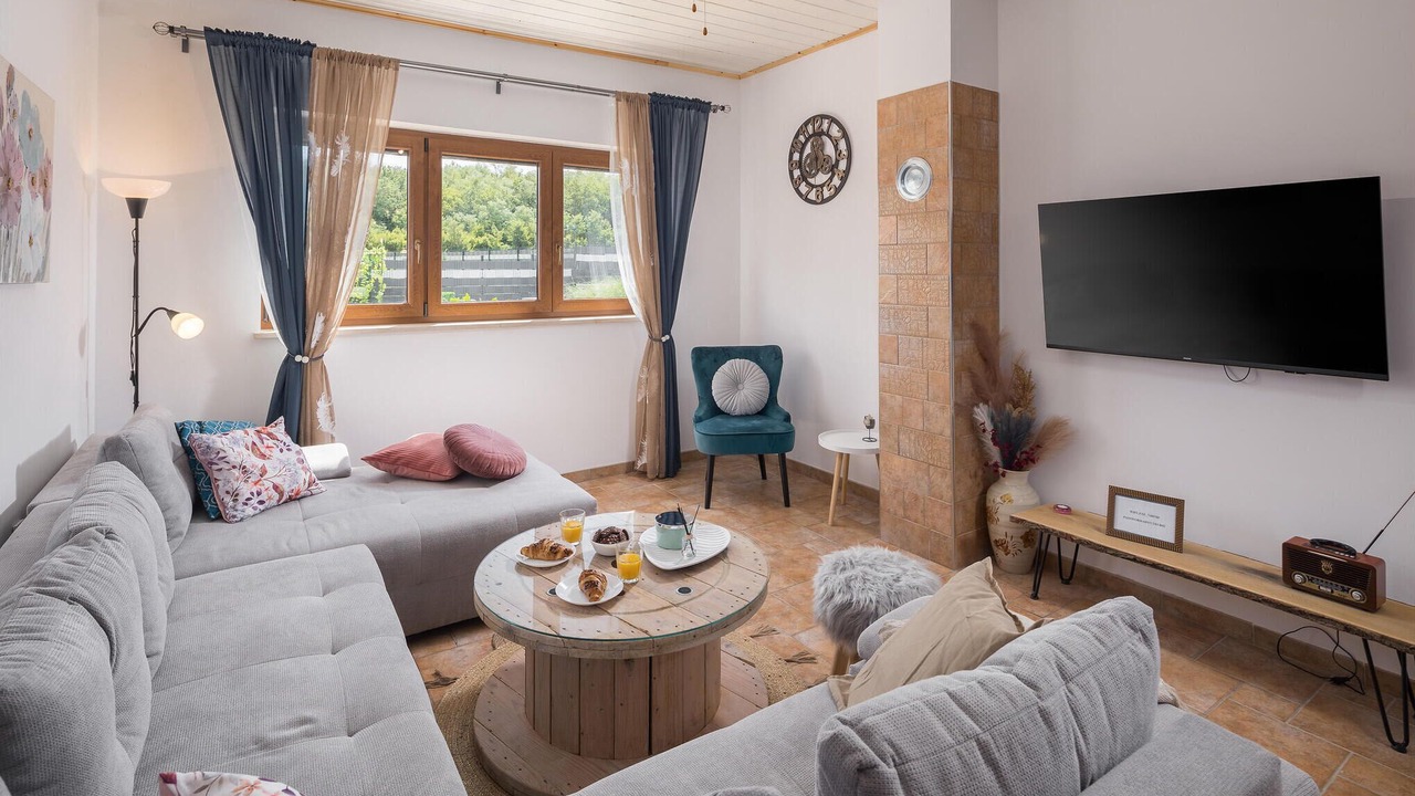 Photo of Bedroom in Rakotule