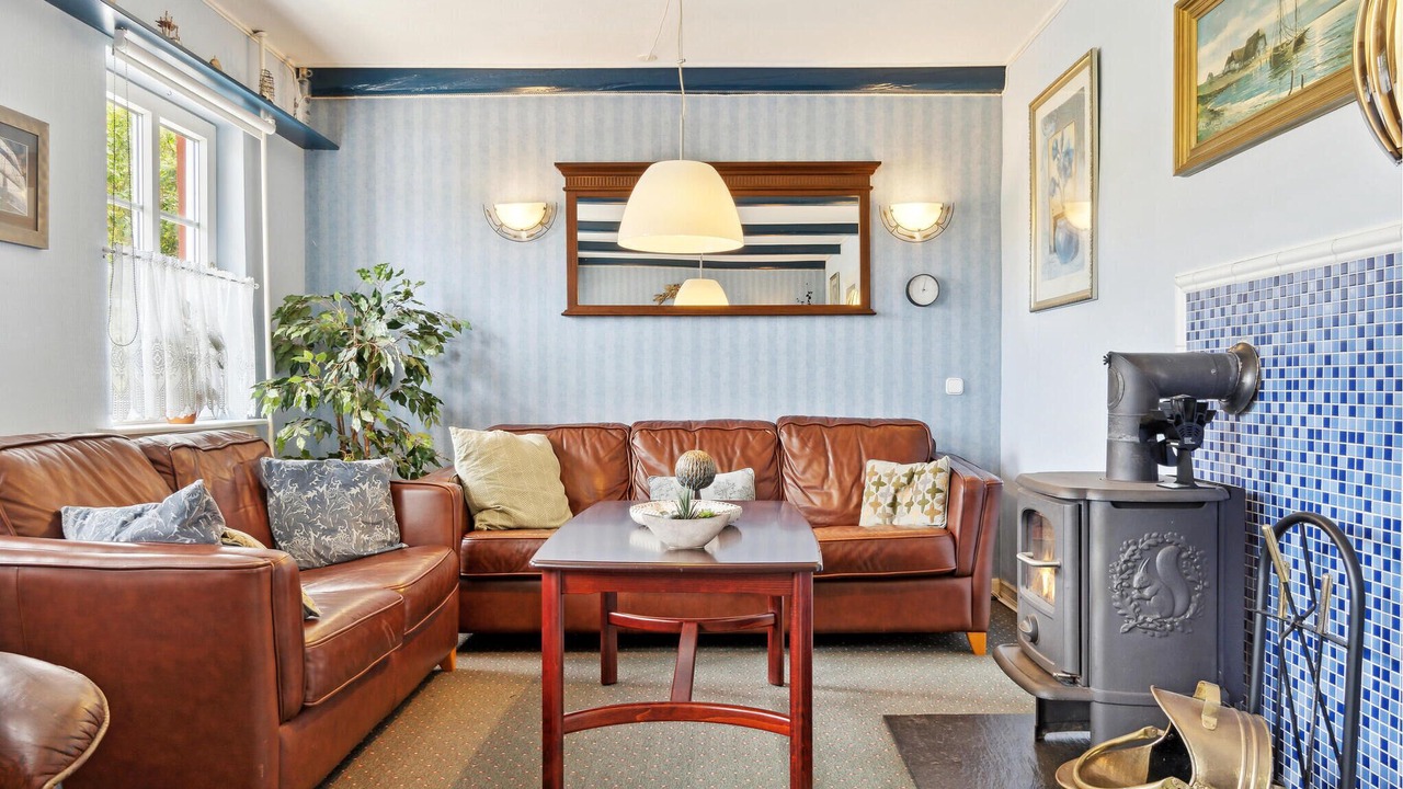 Photo of Bedroom in Helsned