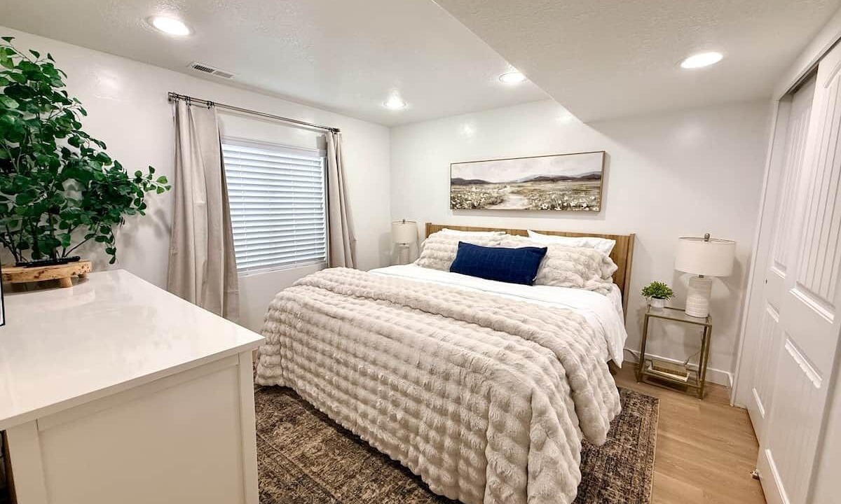 Photo of Bedroom in Sandy